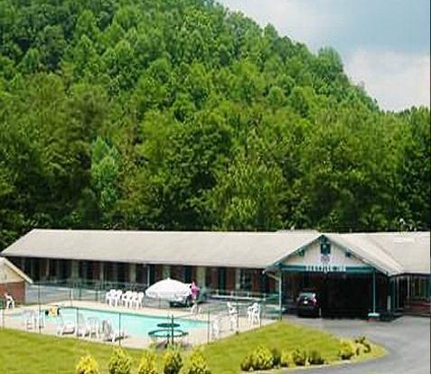 Scottish Inn Maggie Valley Exterior photo